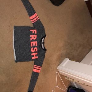 Crop long sleeve shirt